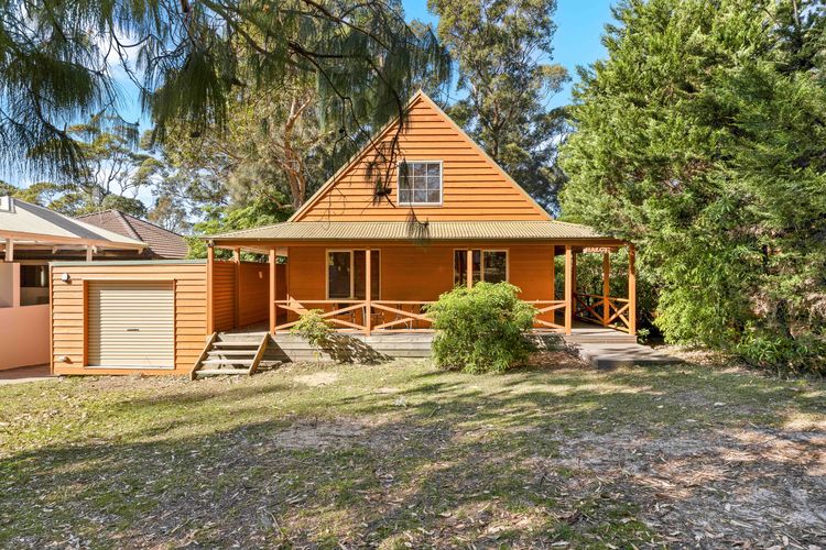 Gre140 – Halcyon on the Basin by Experience Jervis Bay