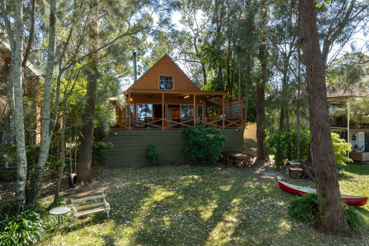 Gre140 – Halcyon on the Basin by Experience Jervis Bay