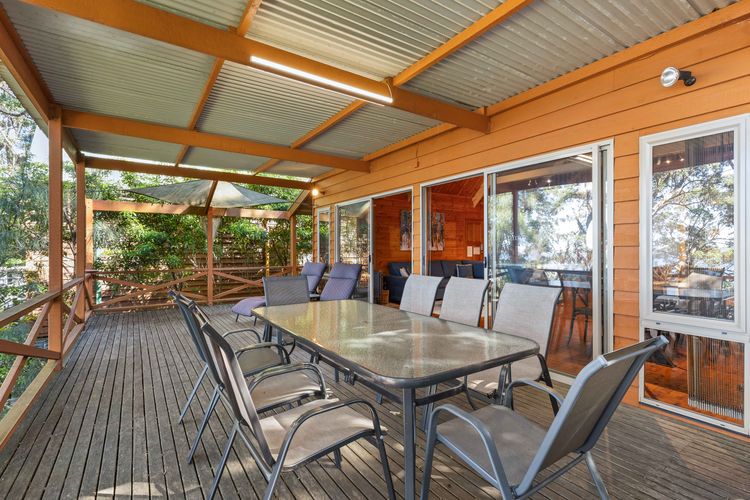 Gre140 – Halcyon on the Basin by Experience Jervis Bay