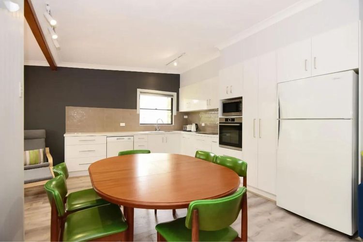 Ros10 – All Decked Out @ Hyams Beach by Experience Jervis