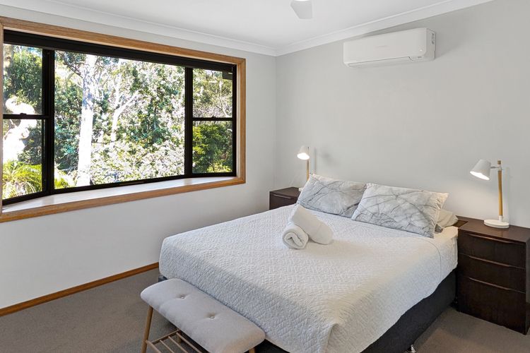 Ros10 – All Decked Out @ Hyams Beach by Experience Jervis