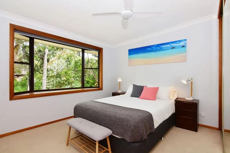 Ros10 – All Decked Out @ Hyams Beach by Experience Jervis