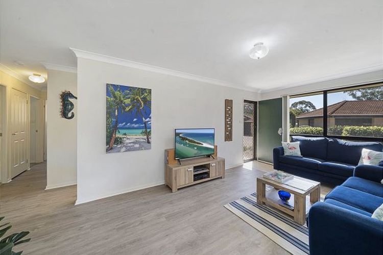 Eli6/125 – Escape to Janeli by Experience Jervis Bay