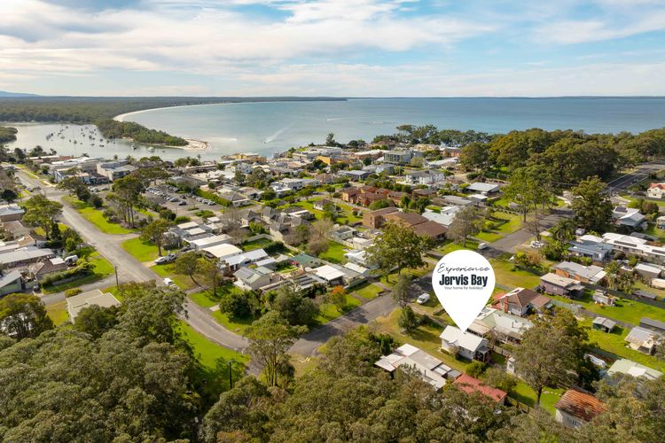 Bow4 – Jack’s Beach Shack by Experience Jervis Bay