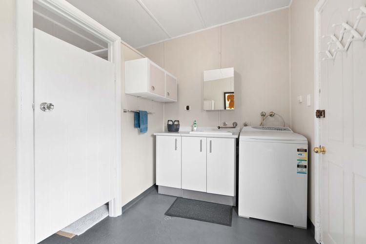 Bow4 – Jack’s Beach Shack by Experience Jervis Bay