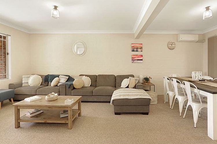 Bur59b – Burrill by the Beach by Experience Jervis Bay