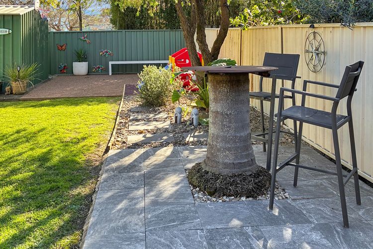 Bur59b – Burrill by the Beach by Experience Jervis Bay