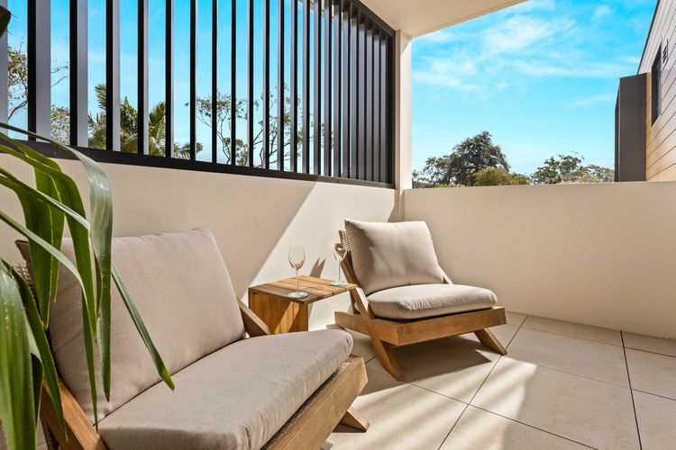 FegA104/15 – HuskySun by Experience Jervis Bay