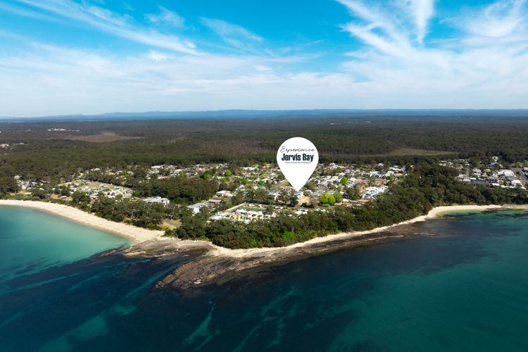 FegA104/15 – HuskySun by Experience Jervis Bay
