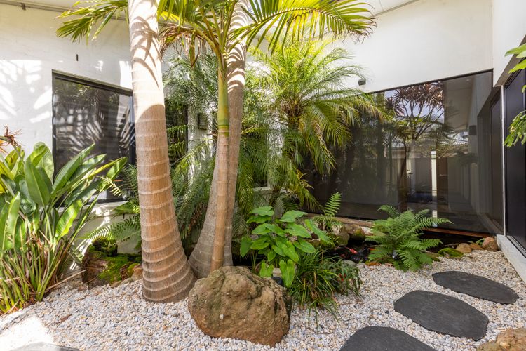 Ans138 – The Atrium by Experience Jervis Bay