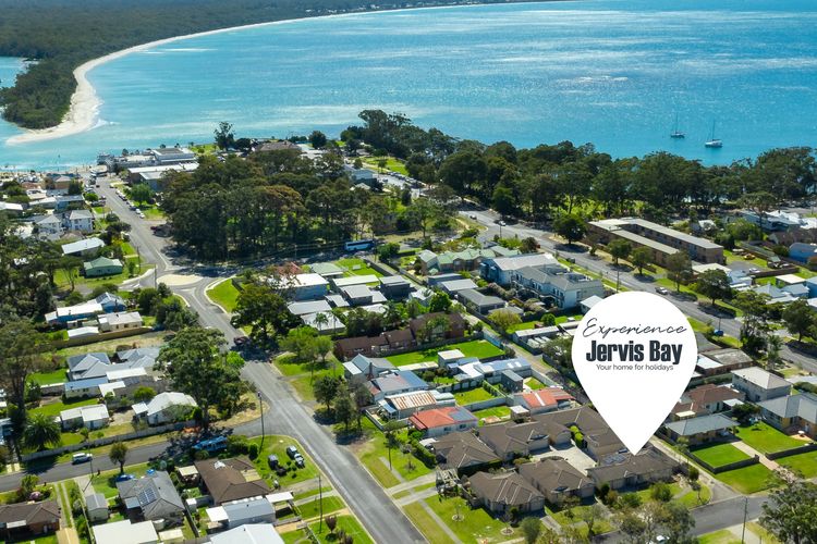 Cur3/50 – Pipis Huskisson by Experience Jervis Bay