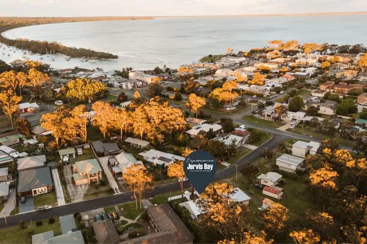 Cal18 – Luna by Experience Jervis Bay