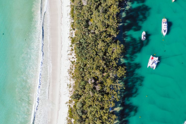 Cal18 – Luna by Experience Jervis Bay