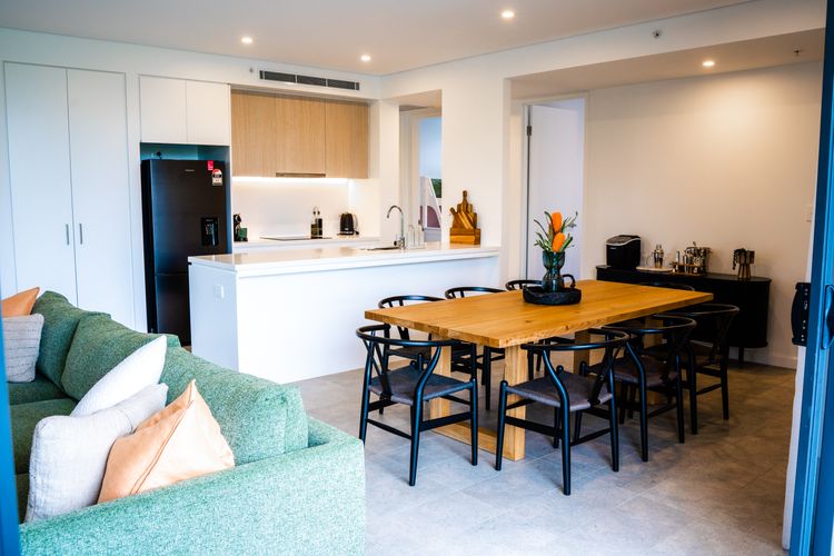 FegA203/15 – Happy Hour by Experience Jervis Bay