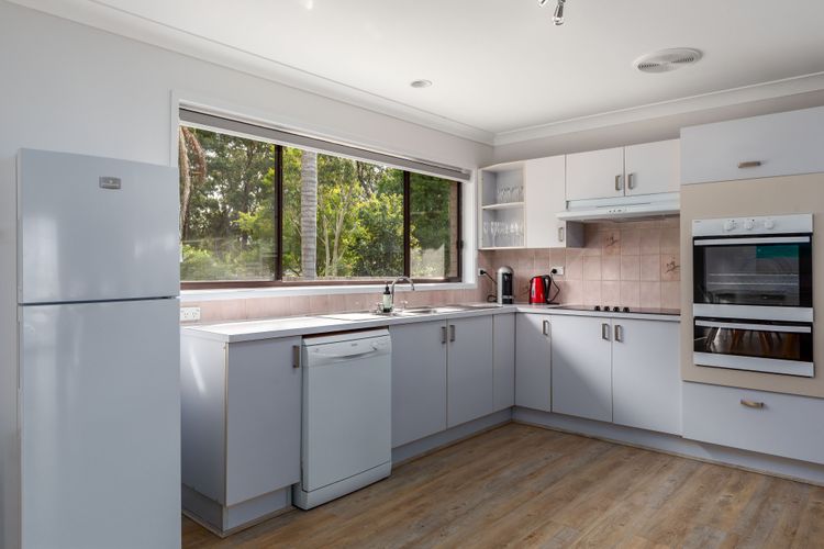 Bur90 – Moona Beach House by Experience Jervis Bay