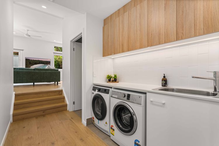 Fre24a – Blenheim Breeze by Experience Jervis Bay