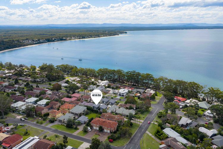 Eli4/225 – Sirena by Experience Jervis Bay