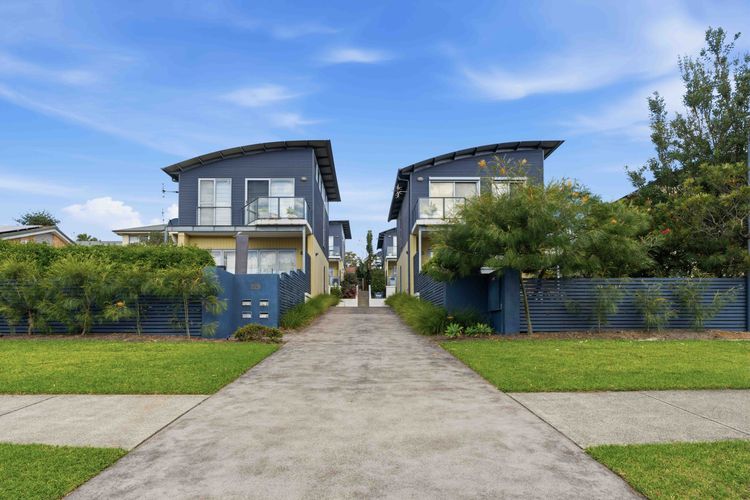 Eli4/225 – Sirena by Experience Jervis Bay