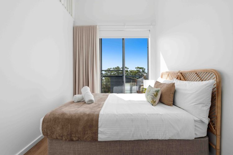 Eli4/225 – Sirena by Experience Jervis Bay