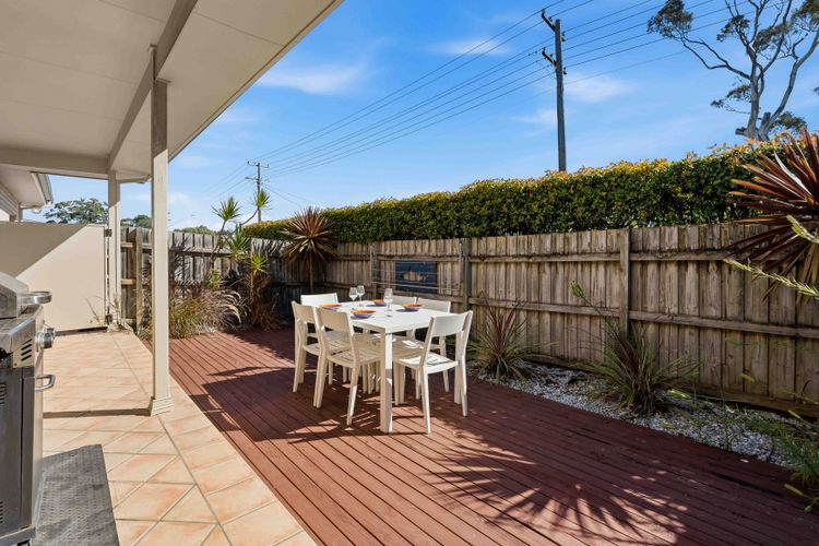 Eli3/42 – Oceania by Experience Jervis Bay
