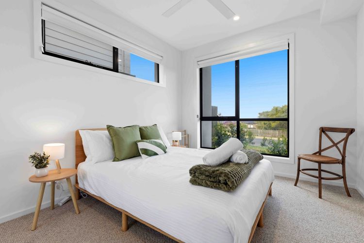 Dac1b – 90 Degrees by Experience Jervis Bay