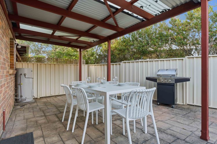 Dun4/7 – Husky Hideaway by Experience Jervis Bay