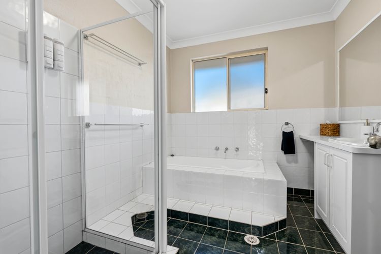 Dun4/7 – Husky Hideaway by Experience Jervis Bay