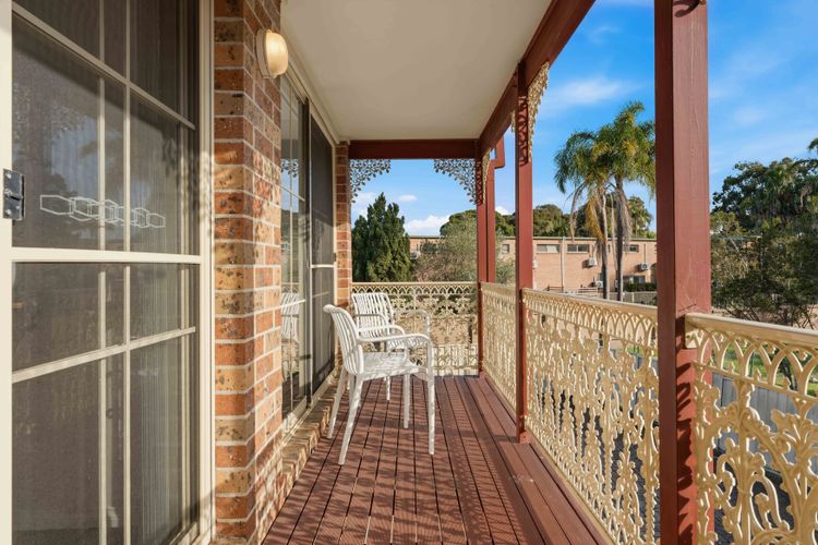 Dun4/7 – Husky Hideaway by Experience Jervis Bay