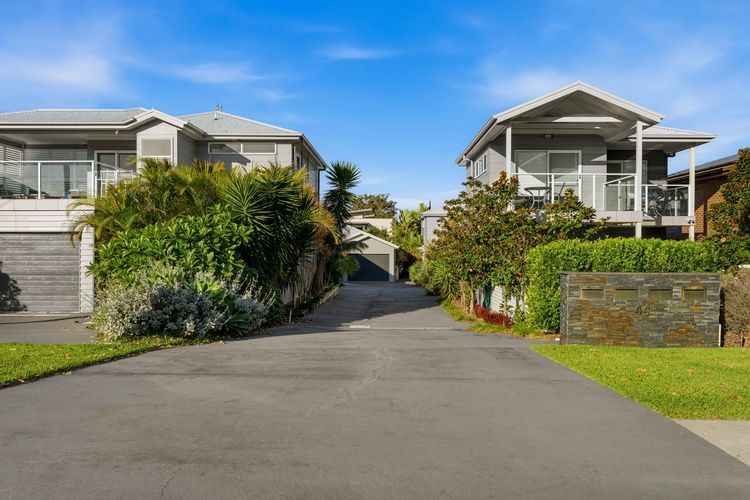 Haw4/44 – Palms by the Bay by Experience Jervis Bay