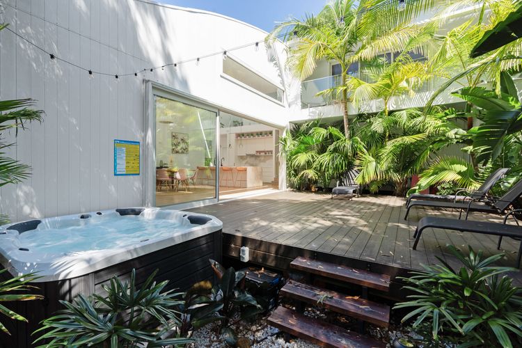 Meli Beach House by Experience Jervis Bay
