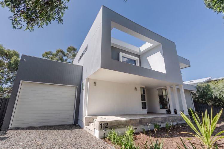 Gri112 – Meli Beach House by Experience Jervis Bay