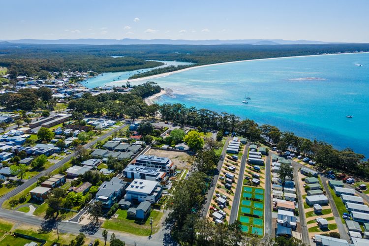 Feg2/19 – Bayreach by Experience Jervis Bay