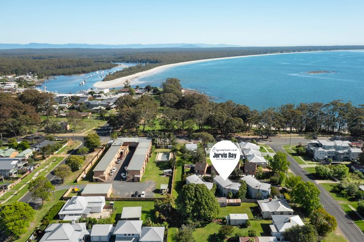 Dun2/9 – White Sands Deck House by Experience Jervis Bay