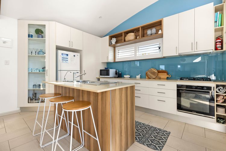 Dun2/9 – White Sands Deck House by Experience Jervis Bay