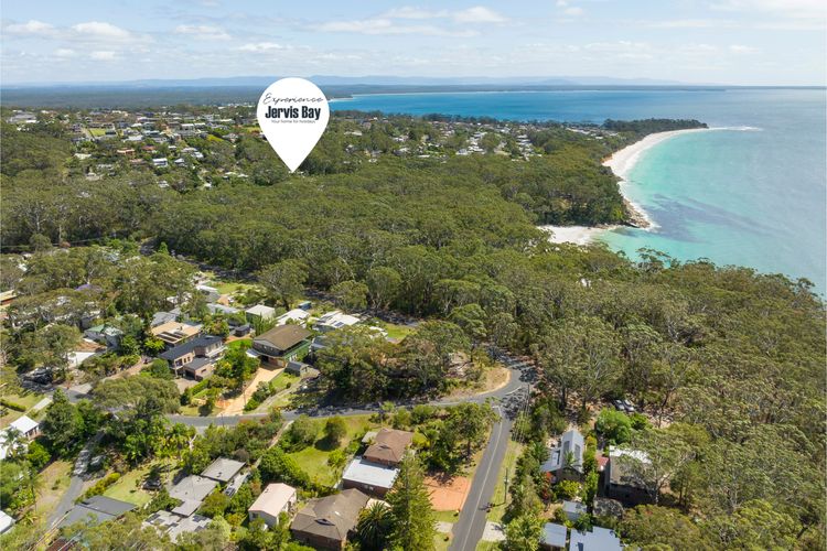 Eli1/393 – Banksia on Blenheim by Experience Jervis Bay