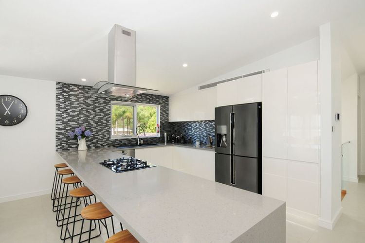 Bur84b – Waterview by Experience Jervis Bay