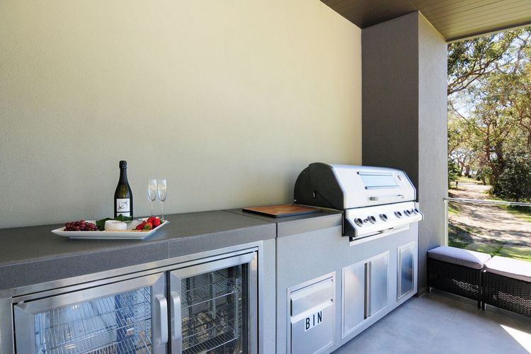 Bur84b – Waterview by Experience Jervis Bay