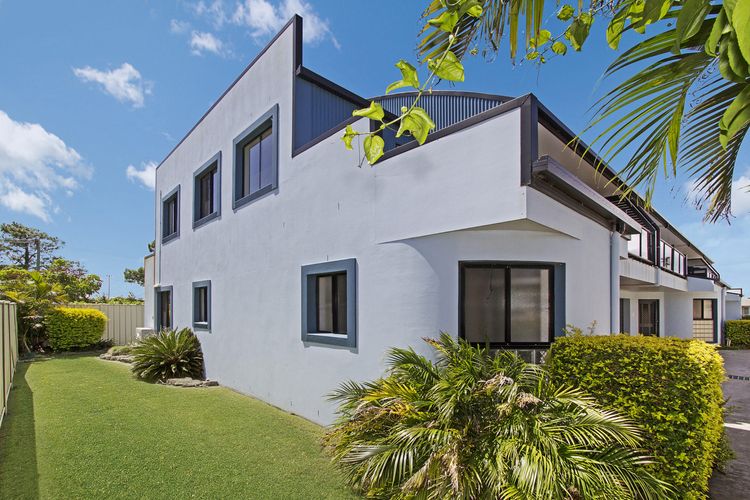 Beach Break, 4/45 Park Street, Evans Head