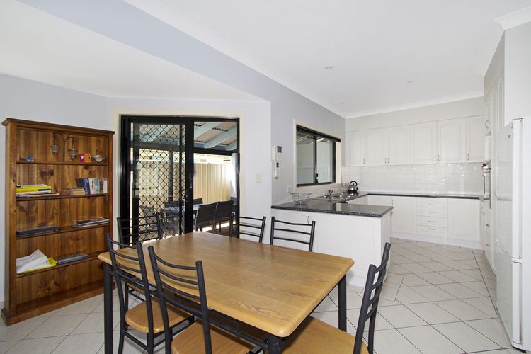 Beach Break, 4/45 Park Street, Evans Head