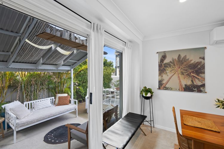 Sunblest, 1/58 Woodburn Street