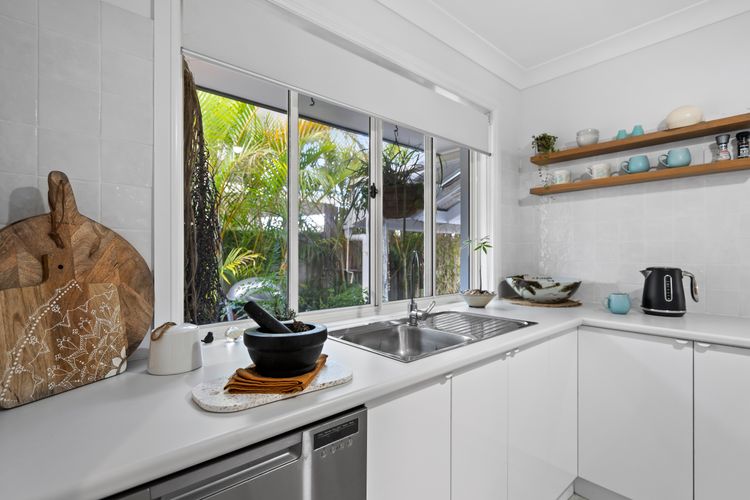 Sunblest, 1/58 Woodburn Street
