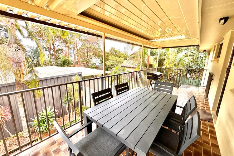 Sea Breeze, 16 Wirraway Ave