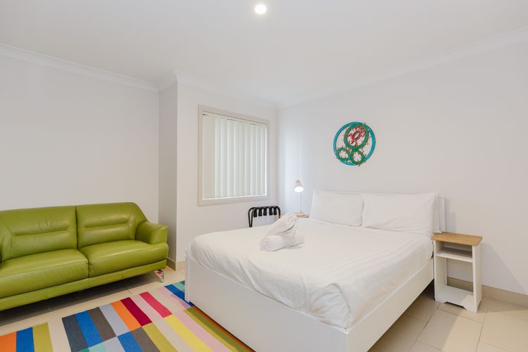 Pentagon – 2/65 Gippsland Street