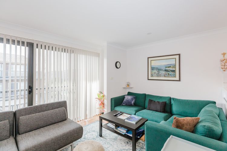 Pentagon – 2/65 Gippsland Street