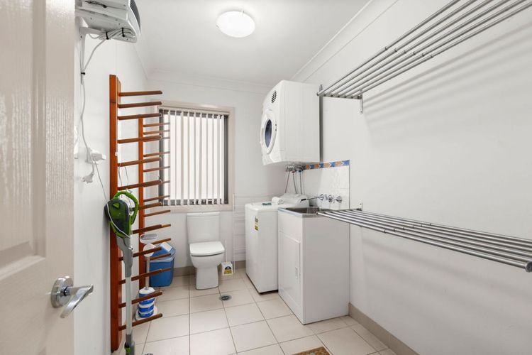Pentagon – 2/65 Gippsland Street