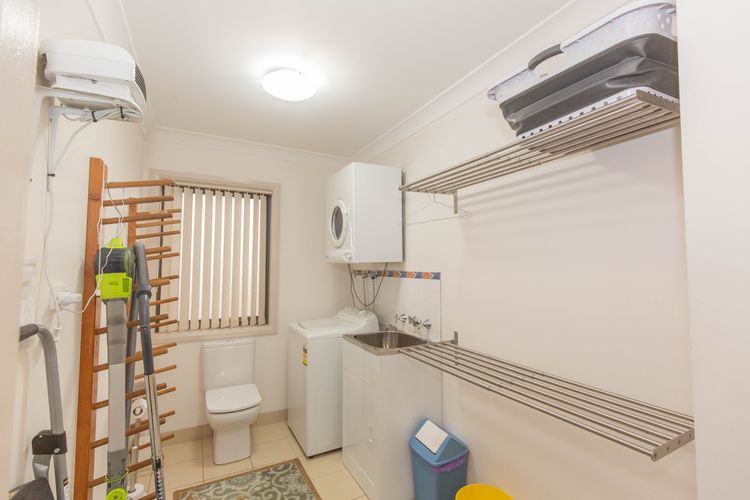 Pentagon – 2/65 Gippsland Street