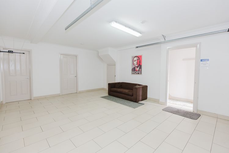 Pentagon – 2/65 Gippsland Street