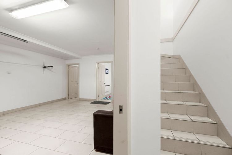 Pentagon – 2/65 Gippsland Street