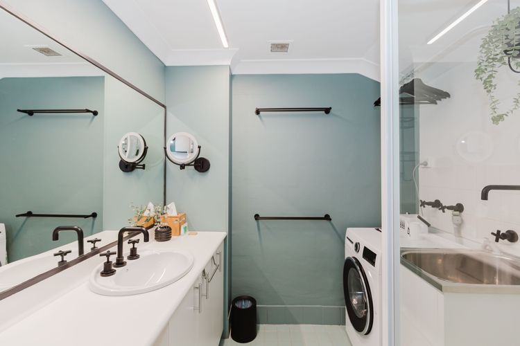 Razorback – 13/1 Gippsland Street