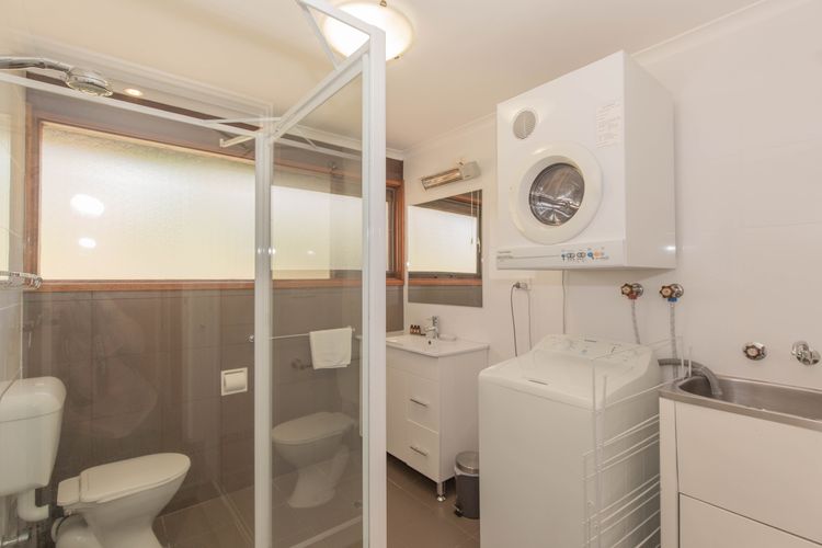 Snowy Saga – 2/46 Gippsland Street